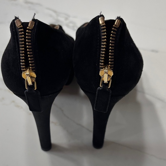 Prada Black Suede Heels with Gold Zipper - Picture 3 of 17